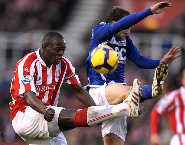 距离和参与 距离和参与