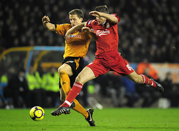 现代足球中 现代足球中