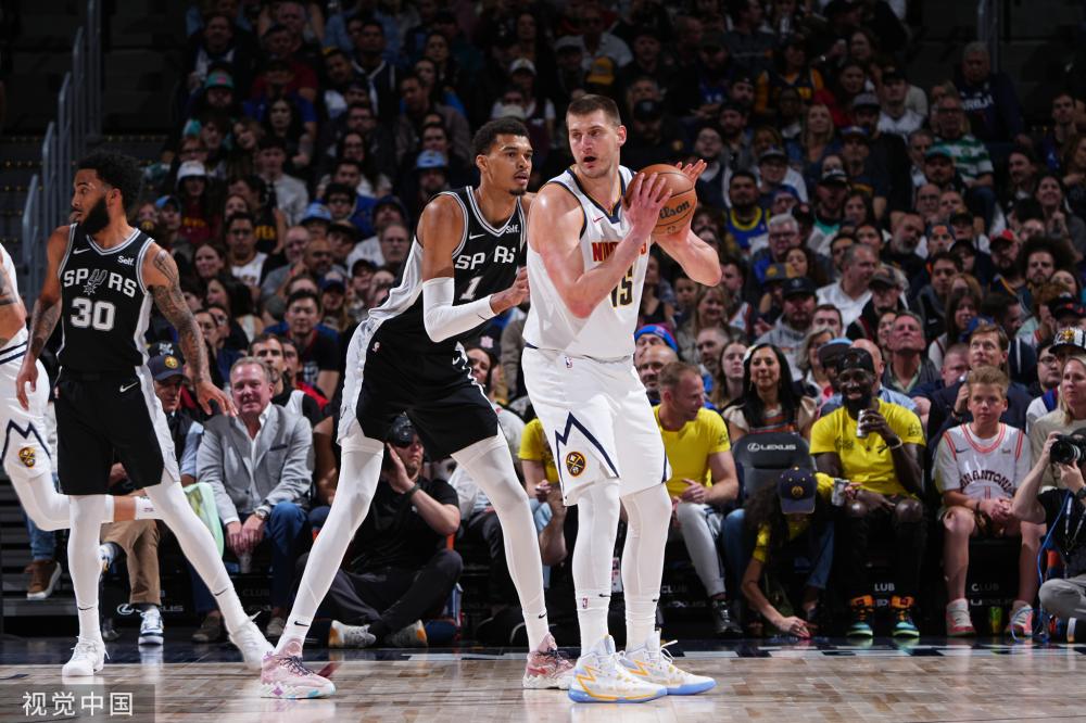 看看他在2 看看他在2